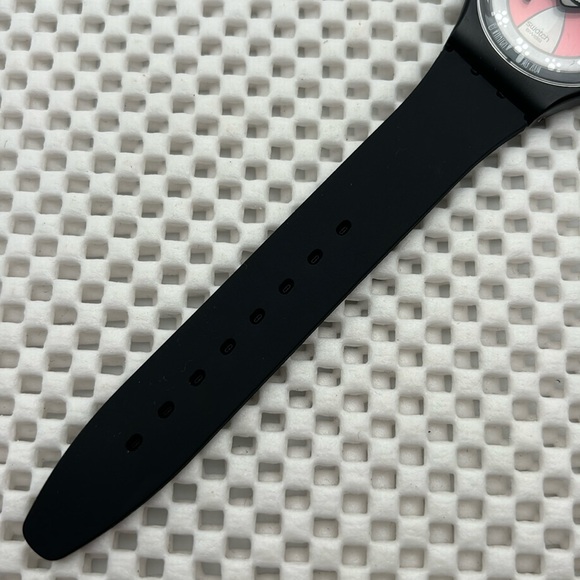 Swatch Watch - GB225 - PHONING HOME - Picture 4 of 9
